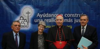 Cardenal Carlos Aguiar Retes con Lucila Servitje